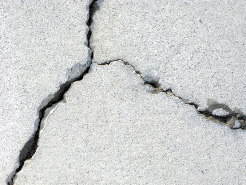 Structural Crack Repair